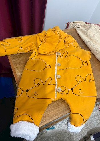 Renkli Desenli Sarı Bebek Tulumu - Görsel 2