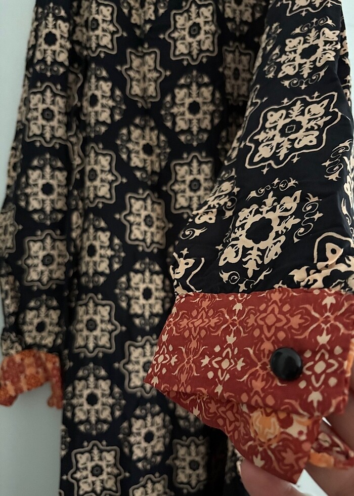 Çiçekli elbise - Görsel 2