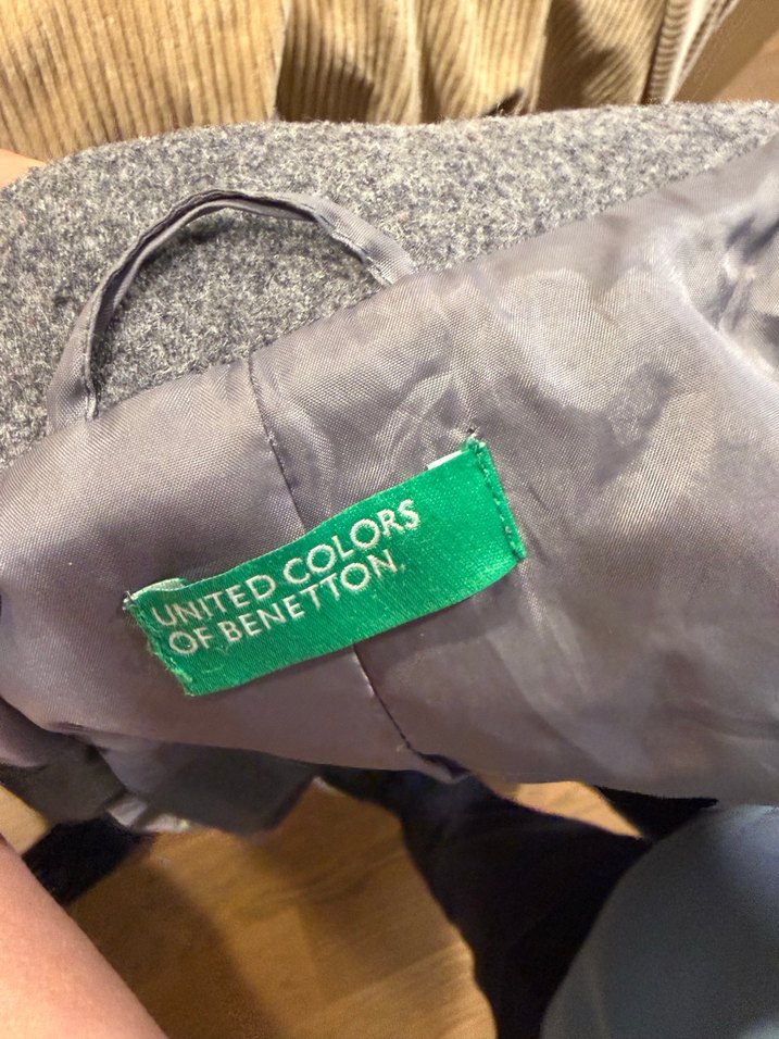 Gri Düğmeli Yün Kaban - Görsel 3