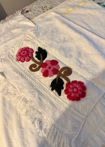 Punch Detaylı Bohem SIFIR HAVLU - Görsel 3