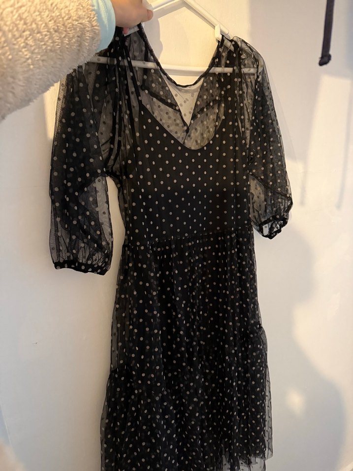 Puantiye Desenli Uzun Siyah Elbise - Görsel 2