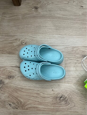 37 Beden mavi Renk Orjinal sıfır(hiç kullanılmamış) crocs clog platform