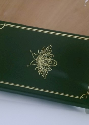 Bir Kibritle Yol Almak - Özge Naz - Görsel 2