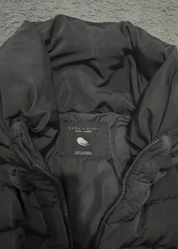 Zara Siyah Kadın Kışlık Mont - Görsel 2