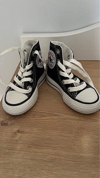 İthal bebek converse