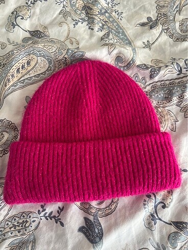Zara Pembe Bere