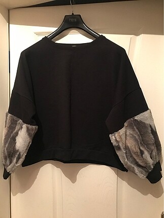 Kolları peluş sweat