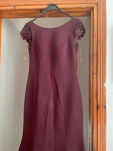 38 Beden bordo Renk Bordo abiye elbise