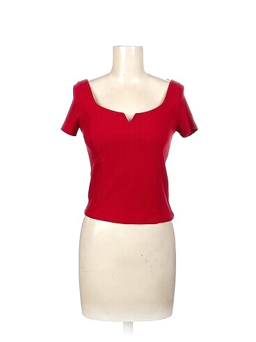 PreLoved T-shirt %70 İndirimli.