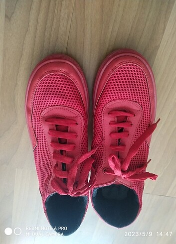 Diğer Kırmızı günlük/spor ayakkabı