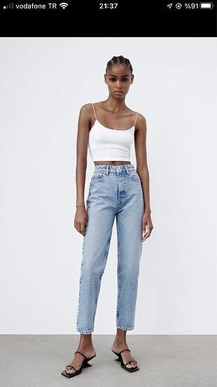 ZARA MOM JEAN
