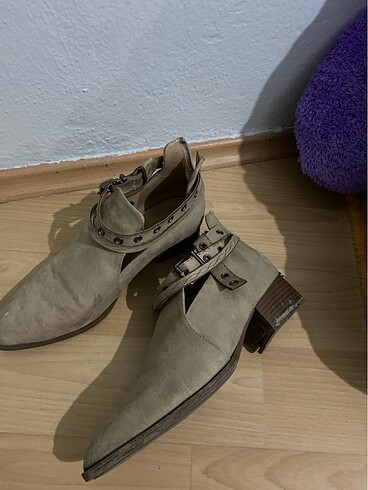 39 Beden camel Renk Bej bot