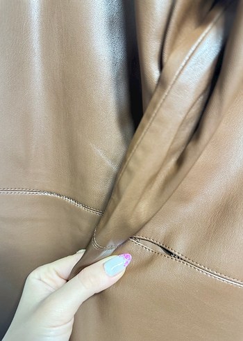m Beden Zara Kahverengi Deri Kadın Pantolon