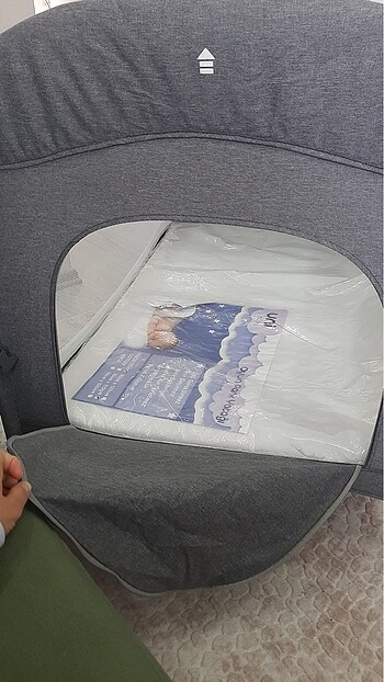  Beden Gulz Elit Tekerlekli Sallanır Beşik Yatak