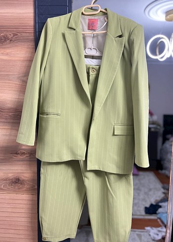 Diğer Yeşil Midi Uzunlukta Düğmeli Kadın Blazer Takım