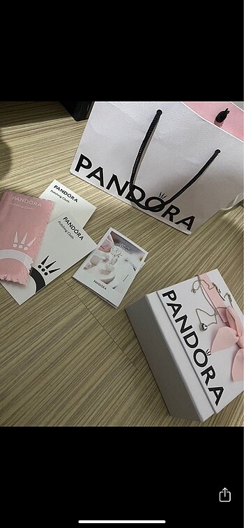 Pandora Kalp Kolye