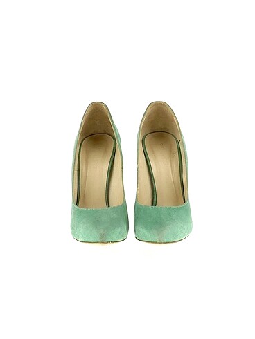 37 Beden Pier Lucci Stiletto %70 İndirimli.