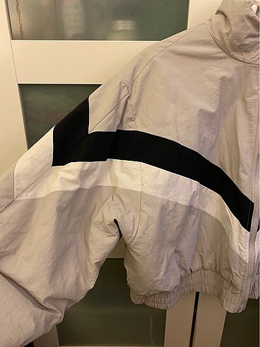 H&M Bomber Mont