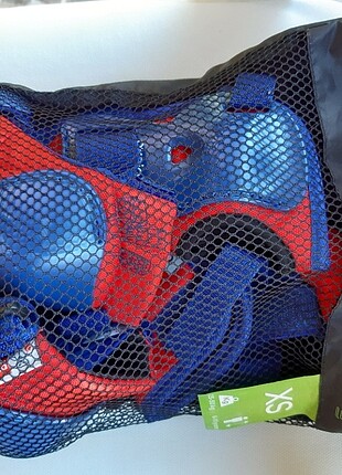 Decathlon /oxelo marka dizlik,dirseklik,bileklik takım