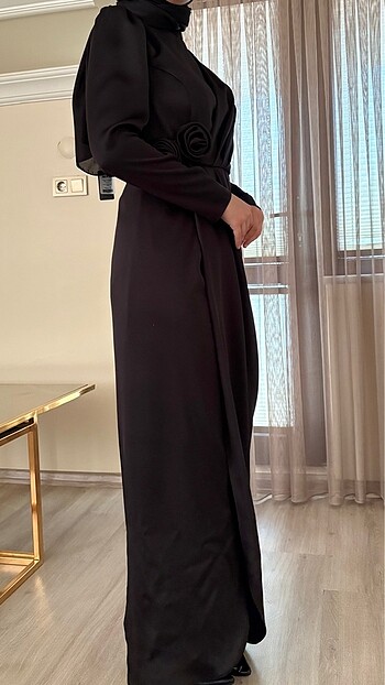 42 Beden Siyah özel tasarım abiye