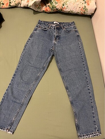 Bershka Mom Jean