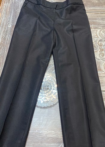 Siyah Kemerli Kadın Ofis Kumaş Pantolon - Görsel 3