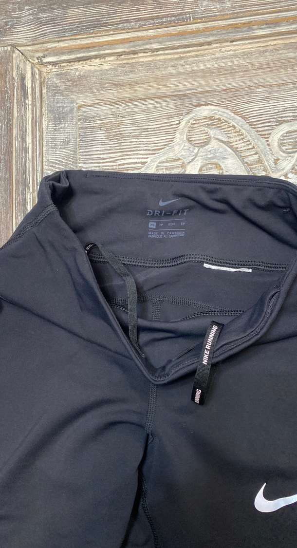 Siyah Spor Kadın Tayt - Görsel 2