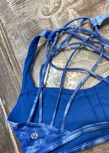 Mavi Batik Desenli Spor Sütyeni - Görsel 4