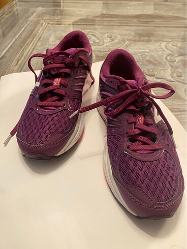 New Balance NB spor ayakkabı