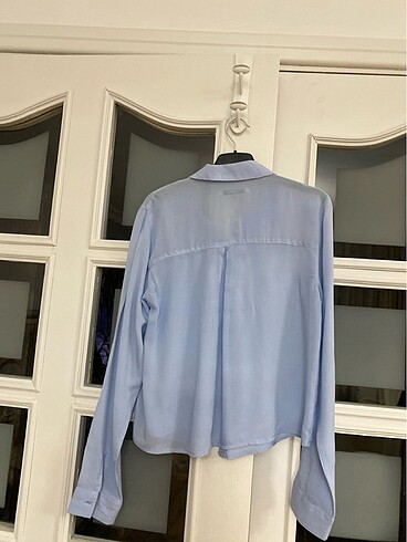 Pull and Bear Çok ince çok yumuşak bir kumaşı var yepyeni