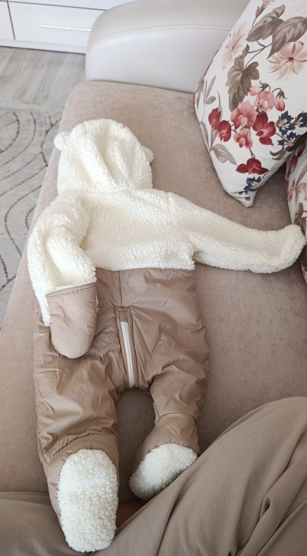 Bebek Kapüşonlu Kahverengi Tulum - Görsel 2