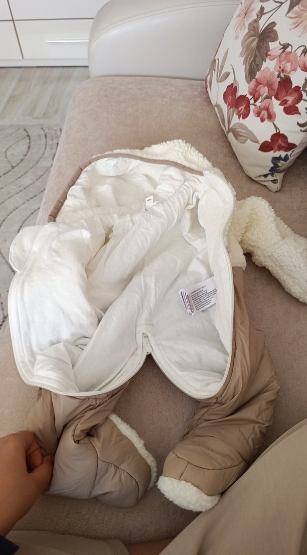 Bebek Kapüşonlu Kahverengi Tulum - Görsel 4