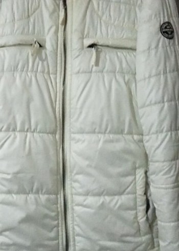 Beyaz Fermuarlı Erkek Kışlik. Montu sorunu yoktur - Görsel 6