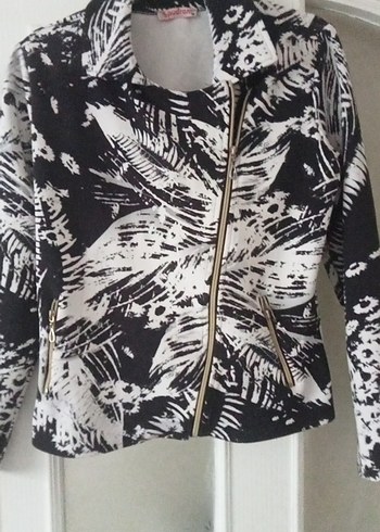 Kadın Siyah Beyaz Desenli Fermuarlı Ceket - Görsel 7