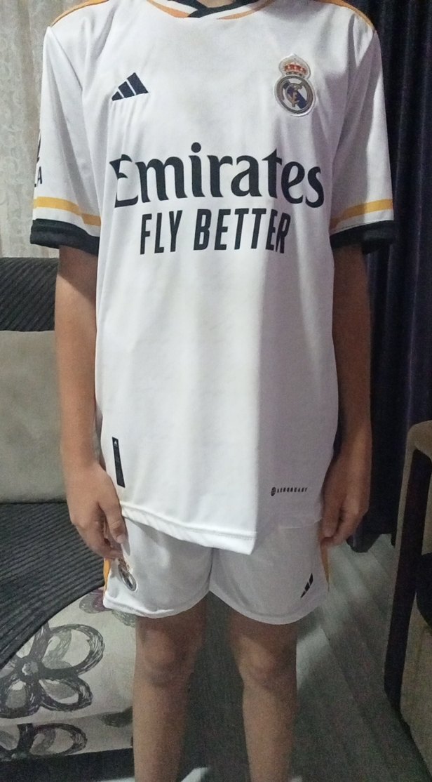 Erkek Beyaz Kısa Kollu Real Madrid Forma 11-12 yaş - Görsel 2