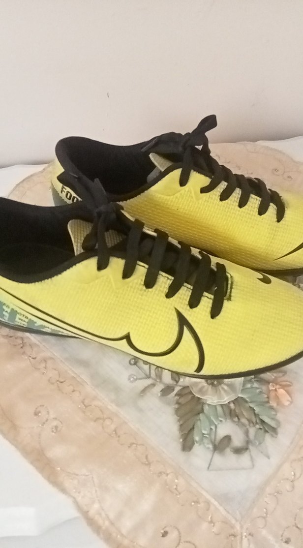 Sarı Erkek Çocuk Sneakers Siyah Detaylı 40 numara - Görsel 3