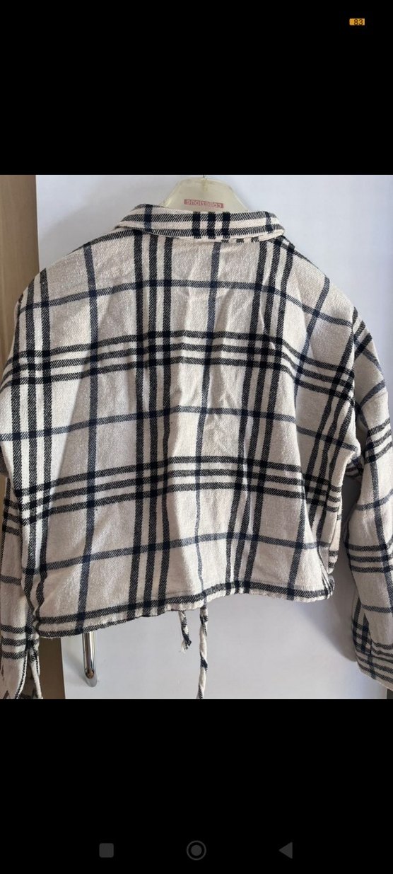 Düğmeli Ekose Desenli Kısa Kadın Gömlek - Görsel 3