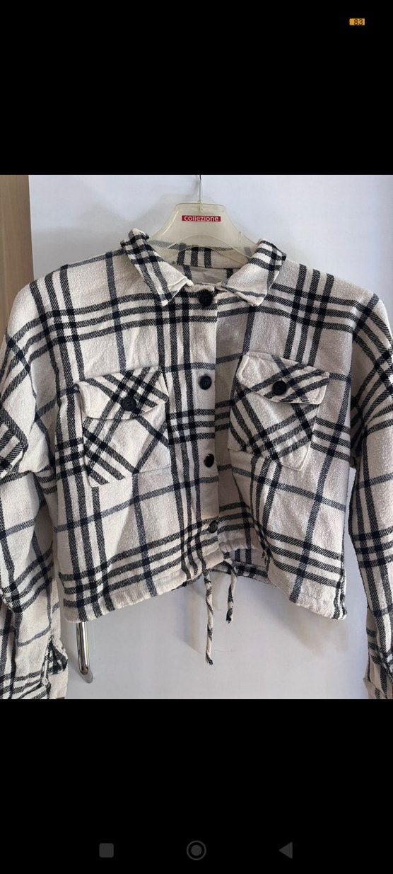 Düğmeli Ekose Desenli Kısa Kadın Gömlek - Görsel 2