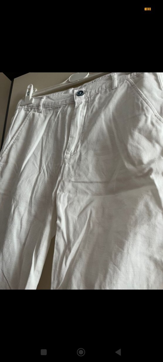 Beyaz Keten Rahat Kesim Mini Şort - Görsel 3