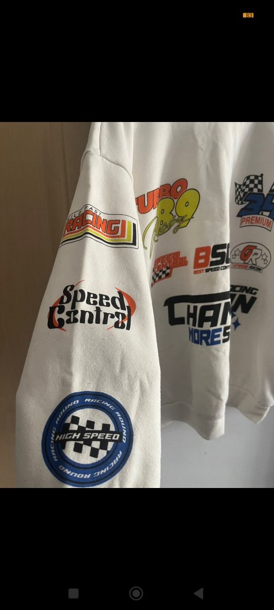 Beyaz Baskılı Detaylı Oversize Sweatshirt - Görsel 3