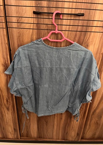 V Yakalı Düğmeli Kadın Denim bluz - Görsel 4