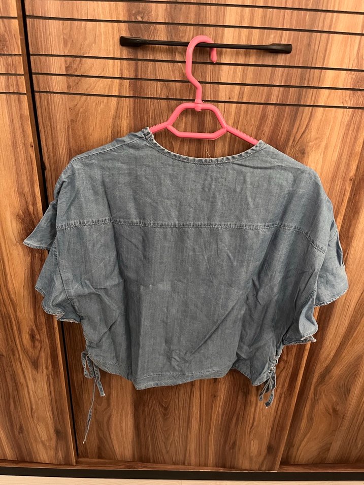 V Yakalı Düğmeli Kadın Denim bluz - Görsel 4