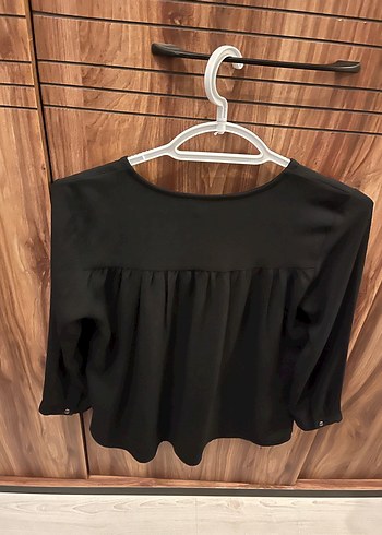 Koton Siyah V Yaka Uzun Kollu Kadın Bluz - Görsel 2