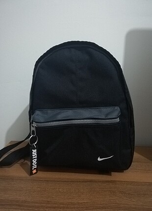 Nike mini sırt çantası