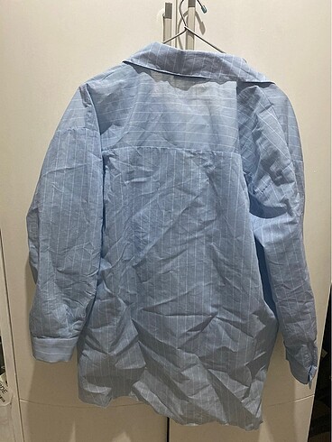 Mavi çizgili gömlek - Görsel 2