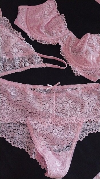l Beden Bralet iç çamaşır takımı
