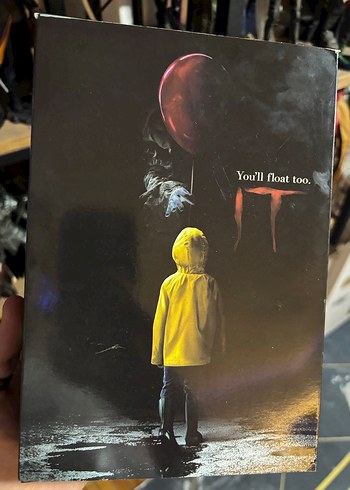  Beden Neca Pennywise Figür