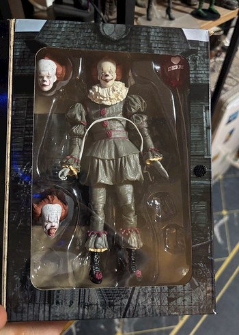 Neca Pennywise Figür