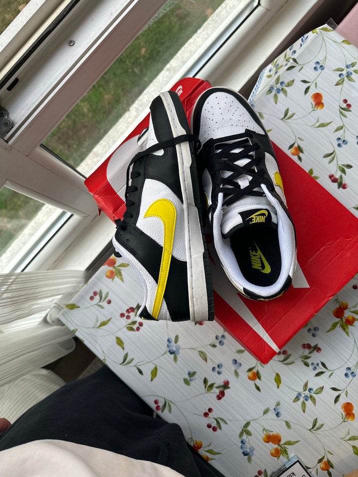 Nike Dunk Low Siyah-Beyaz Sneaker — görsel 6/17