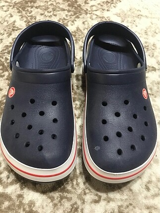 Crocs terlik